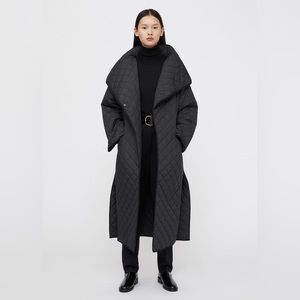 Toteme Signature quilted coat black XXS